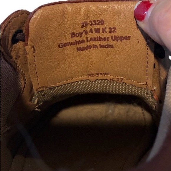 Johnston & Murphy Boys Brown Leather Dress Shoes, Size 4 - Picture 3 of 8